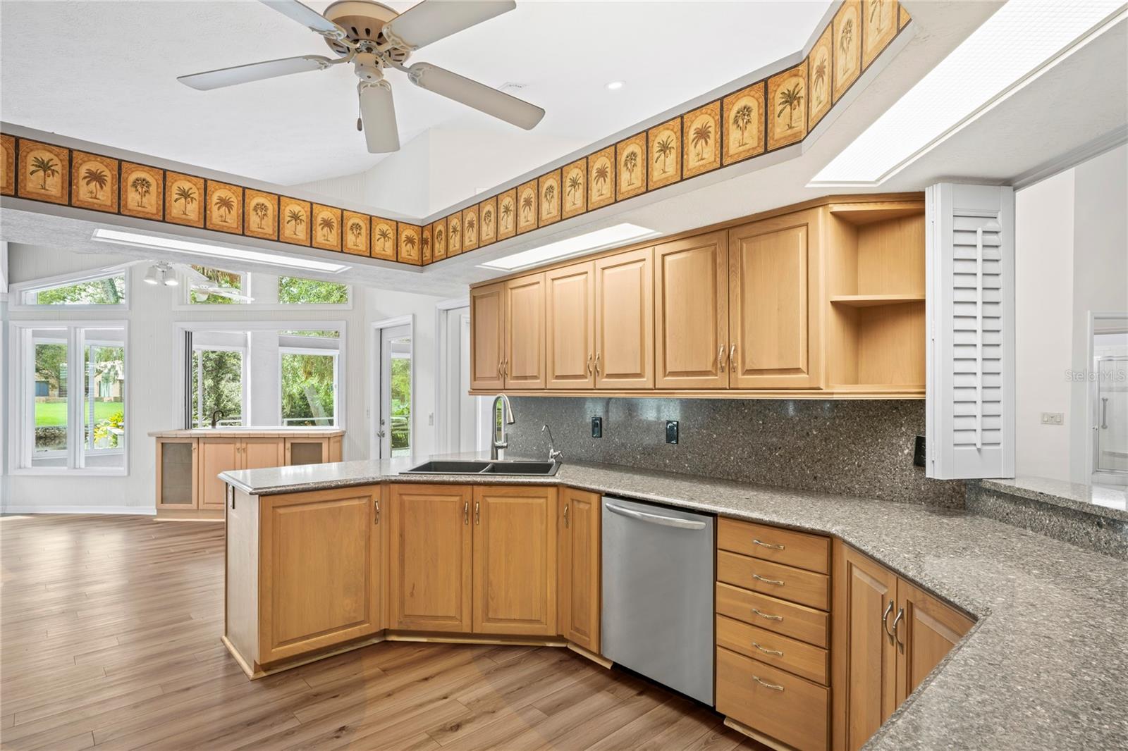 RIVERHAVEN VILLAGE - Residential