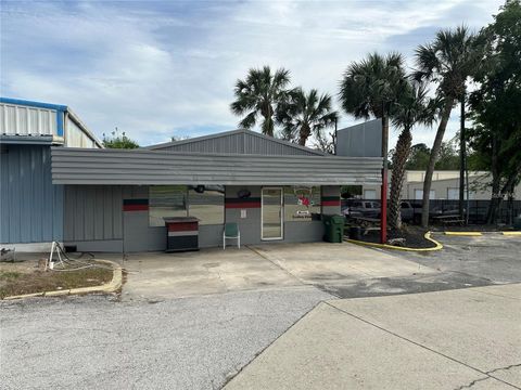 Photo of 1539 Us Highway 441, Leesburg, FL 34748 (MLS # G5108657)