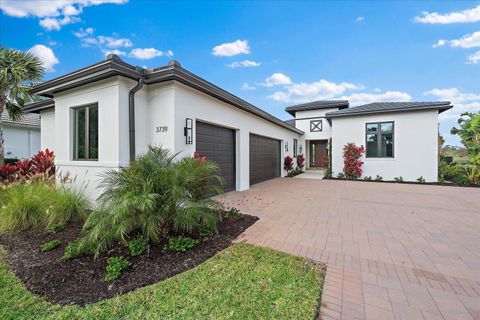 A home in SARASOTA