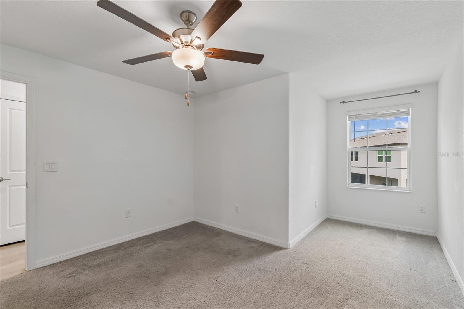 PALM RIVER TWNHMS PH 2 - Residential