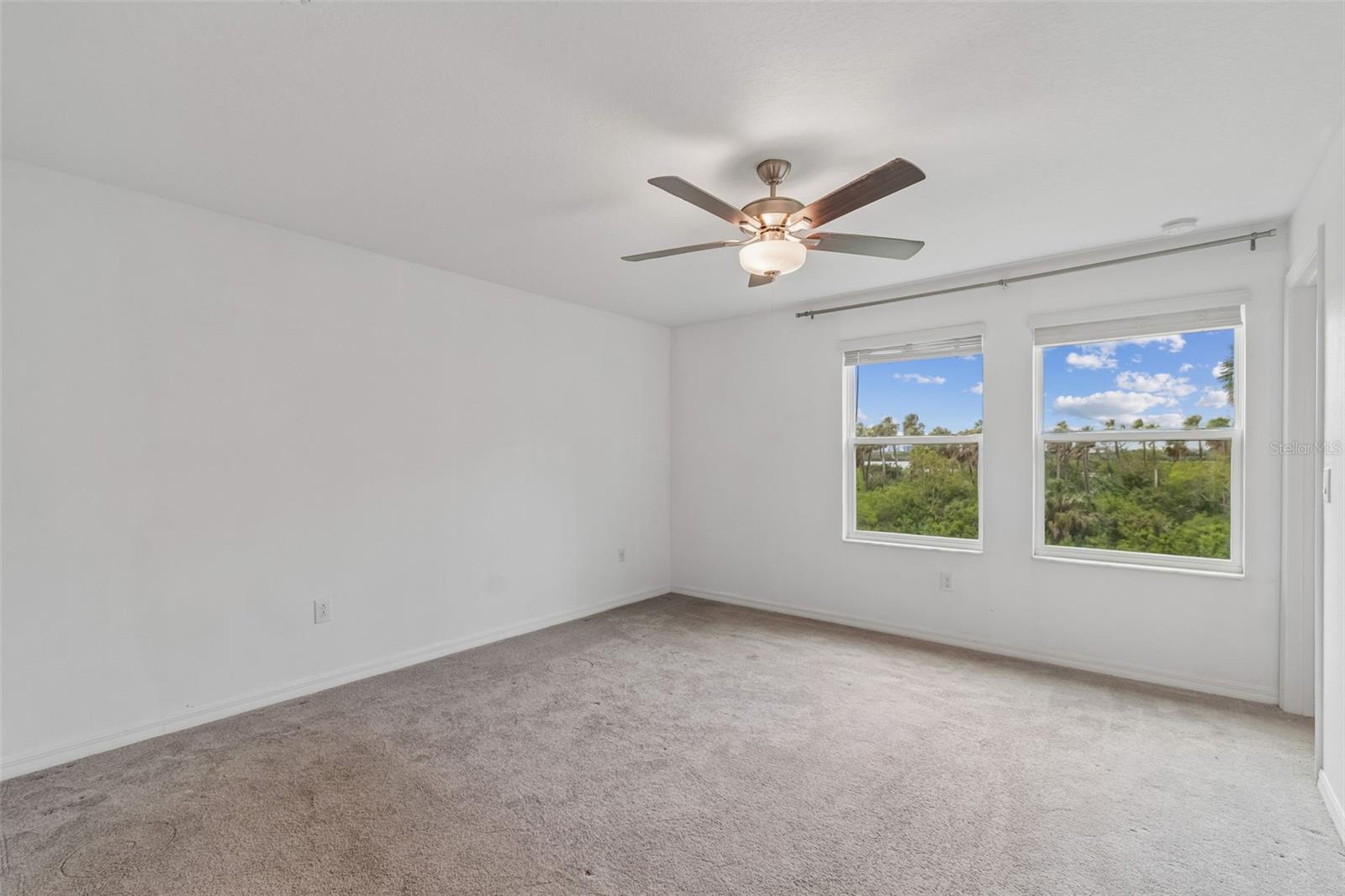 PALM RIVER TWNHMS PH 2 - Residential