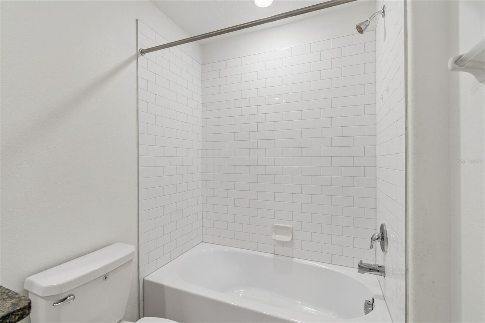 PALM RIVER TWNHMS PH 2 - Residential