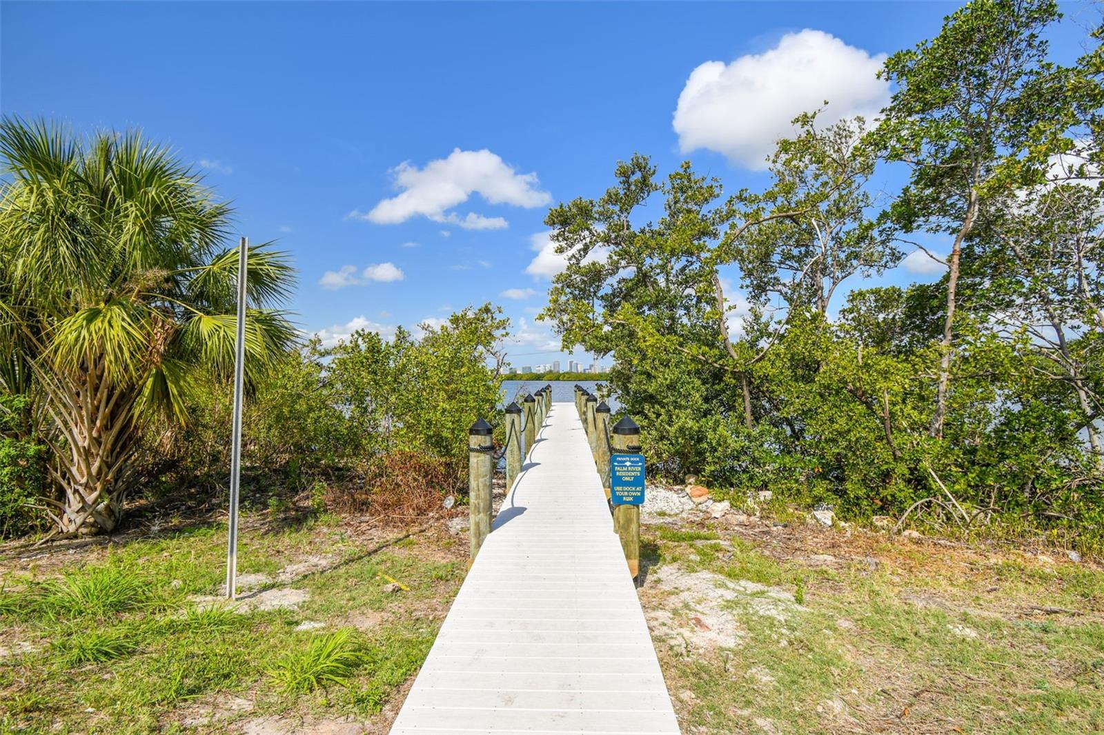 PALM RIVER TWNHMS PH 2 - Residential