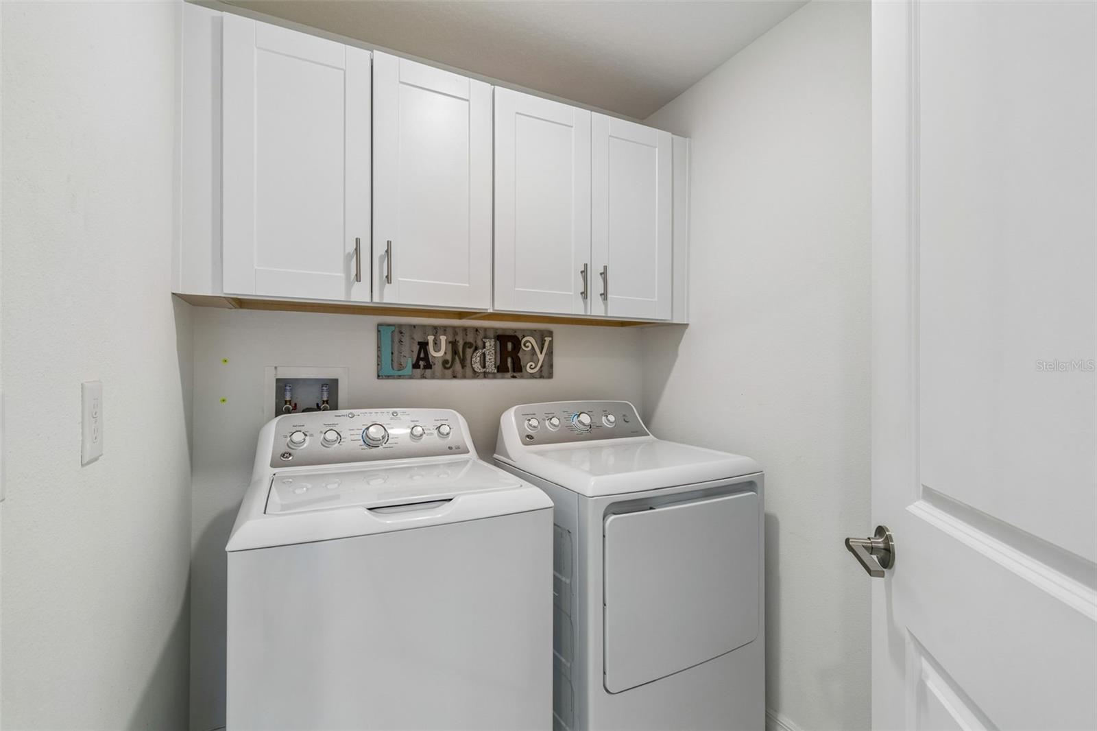 PALM RIVER TWNHMS PH 2 - Residential