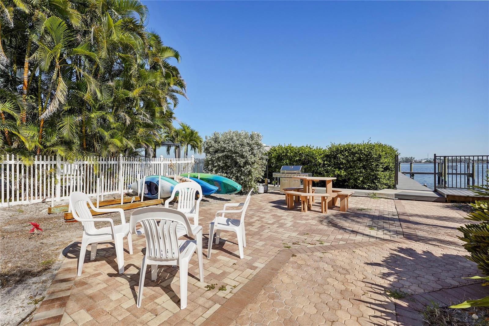 SUMMER SANDS - Residential