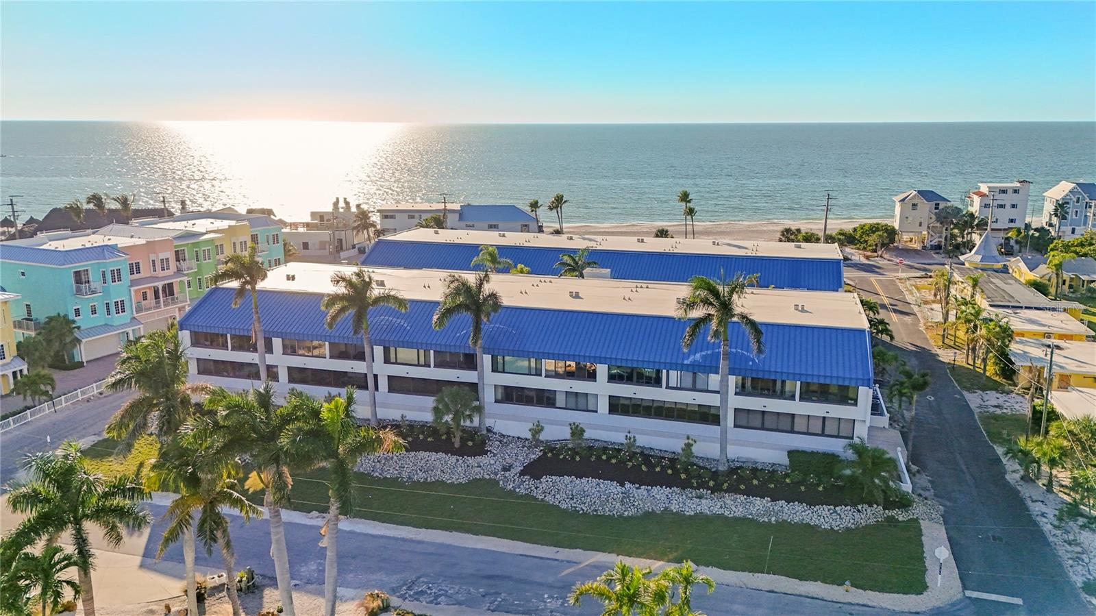 SUMMER SANDS - Residential