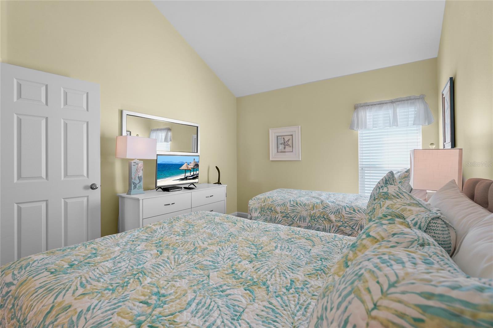 SUMMER SANDS - Residential