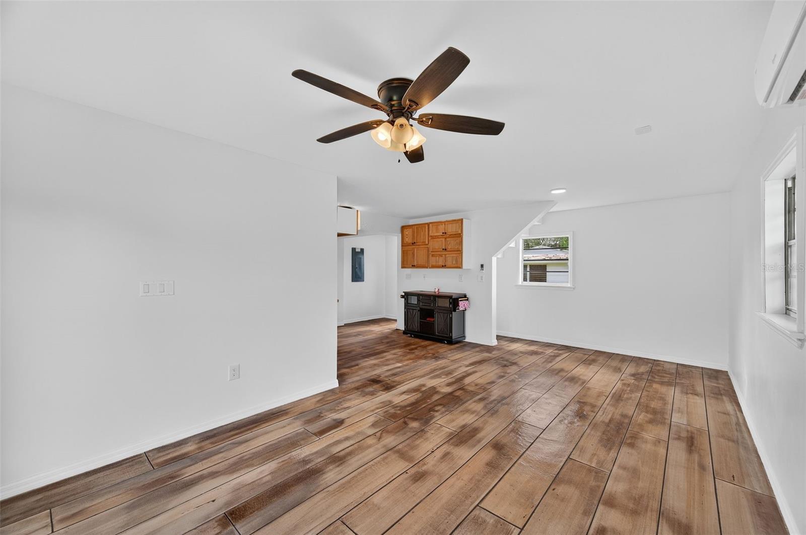 CITY ZEPHYRHILLS - Residential