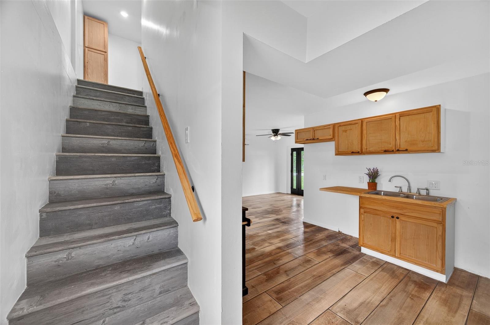 CITY ZEPHYRHILLS - Residential