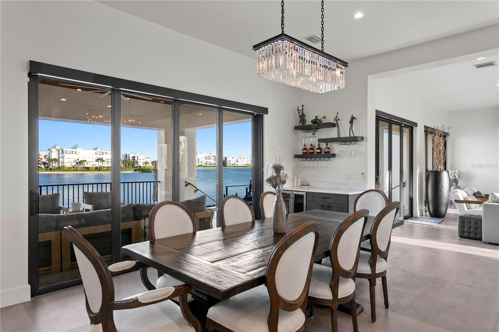 SOUTH CSWY ISLE YACHT CLUB 4TH ADD - Residential