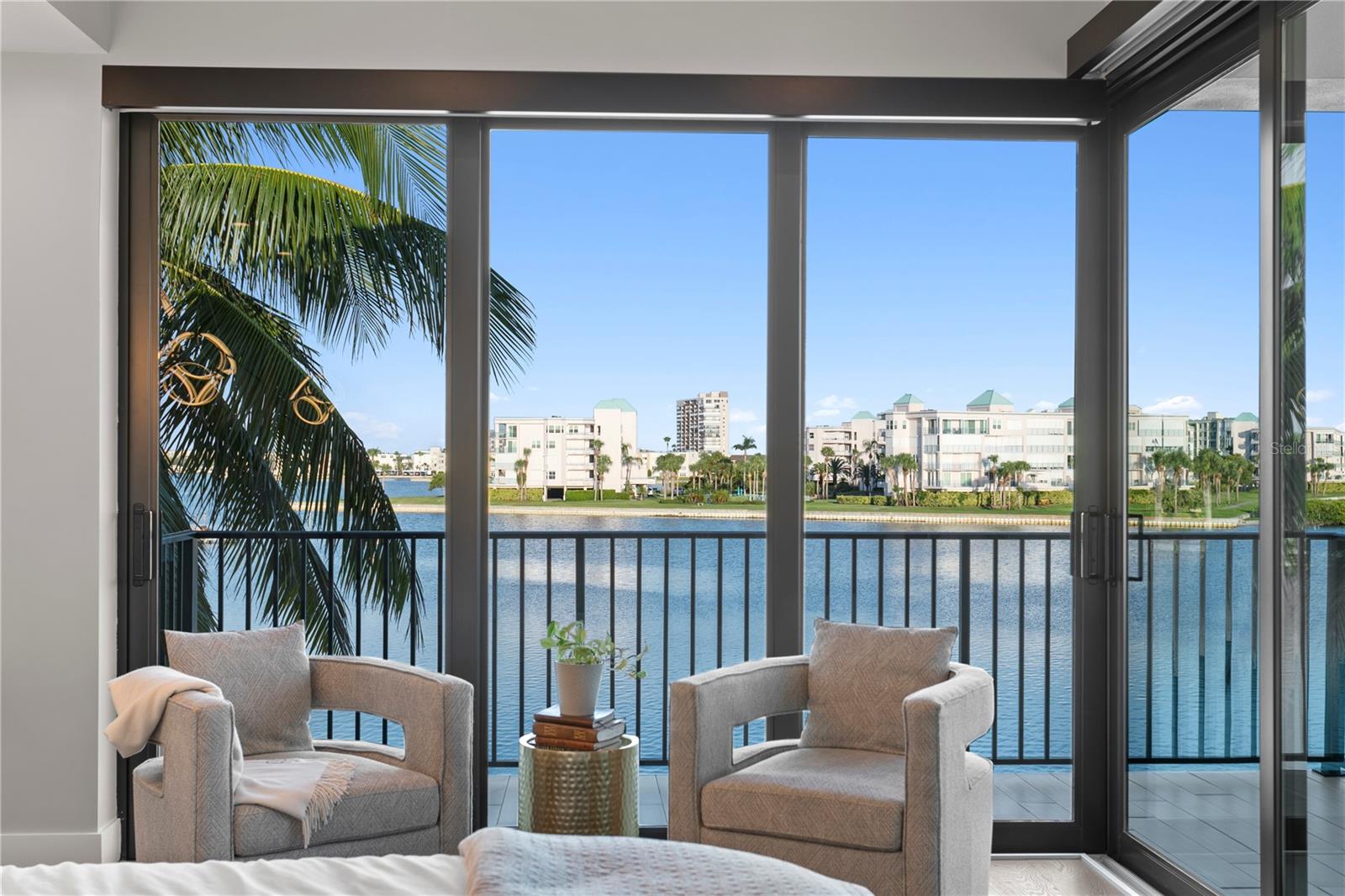 SOUTH CSWY ISLE YACHT CLUB 4TH ADD - Residential