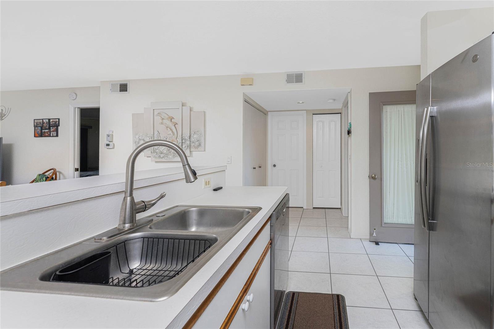 GOLDEN TEE PH 02 BLDG 16 - Residential