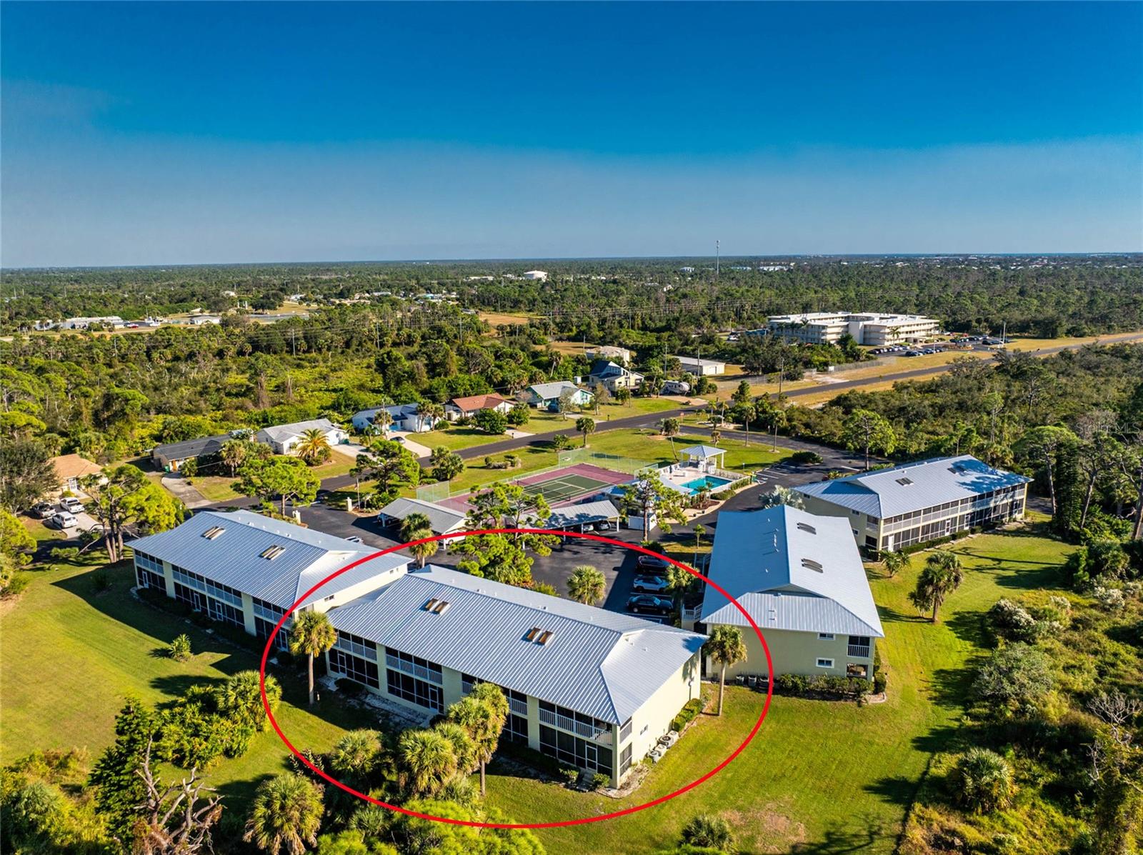 GOLDEN TEE PH 02 BLDG 16 - Residential