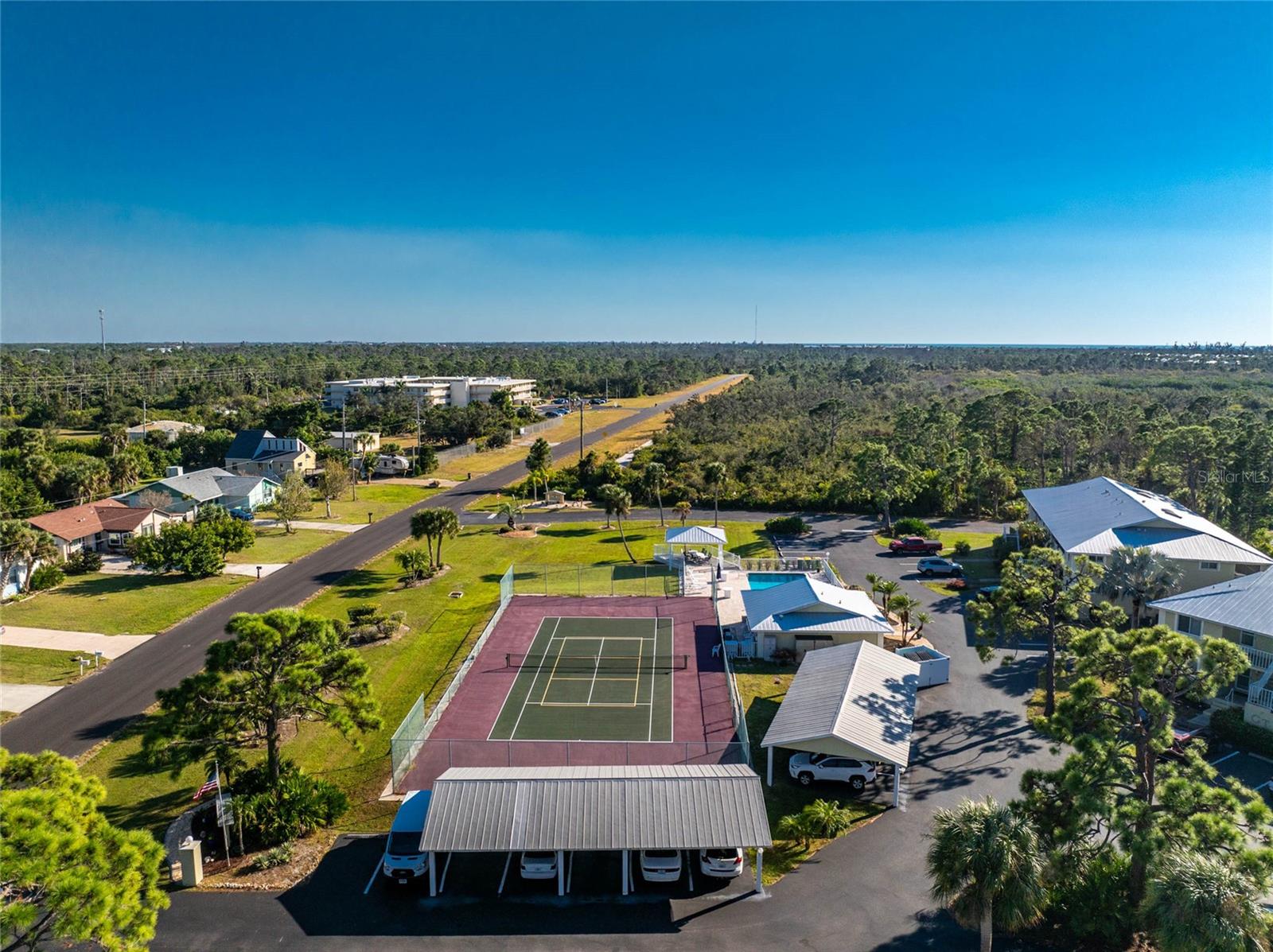 GOLDEN TEE PH 02 BLDG 16 - Residential