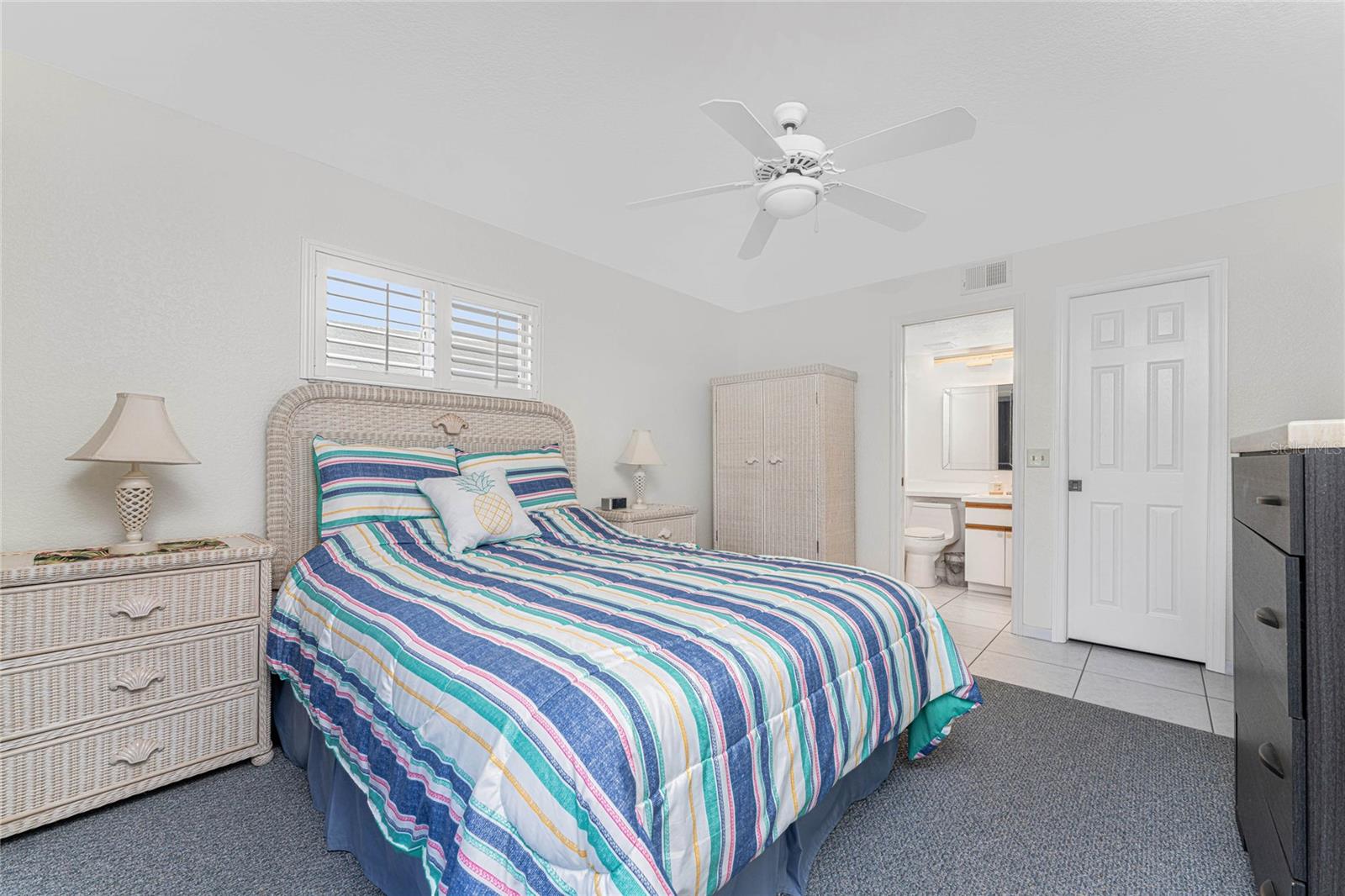 GOLDEN TEE PH 02 BLDG 16 - Residential