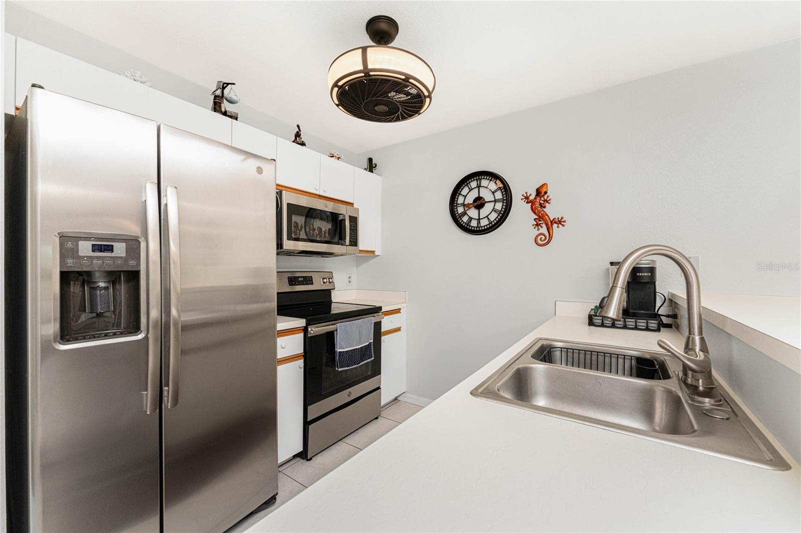 GOLDEN TEE PH 02 BLDG 16 - Residential