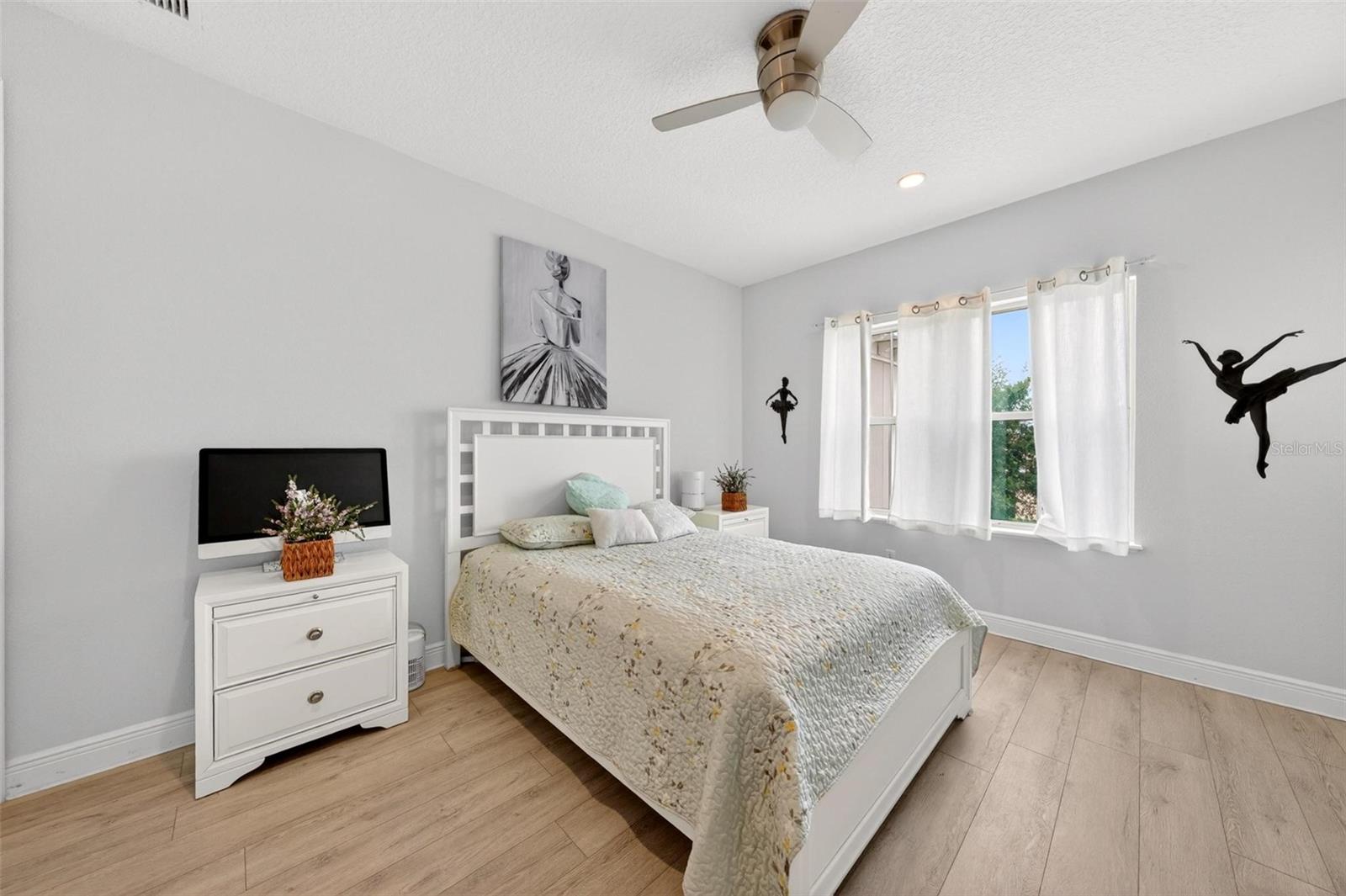 LAKESHORE PRESERVE PH 1 - Residential