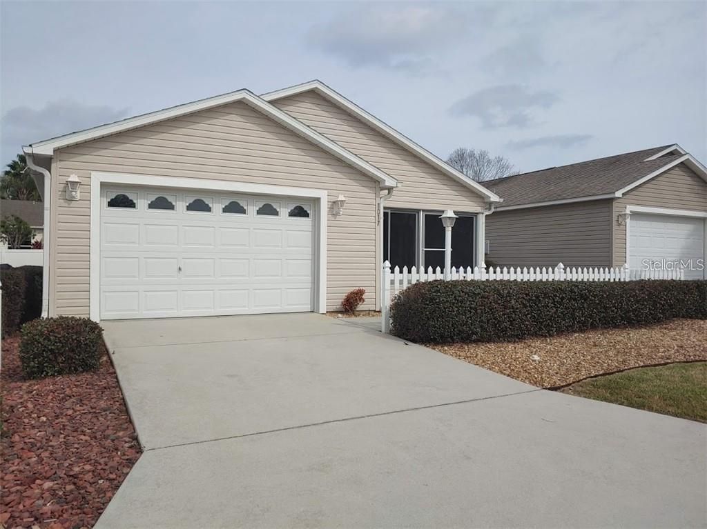 Photo of 1017 Jace Place, The Villages, FL 32162 (MLS # OM713743)