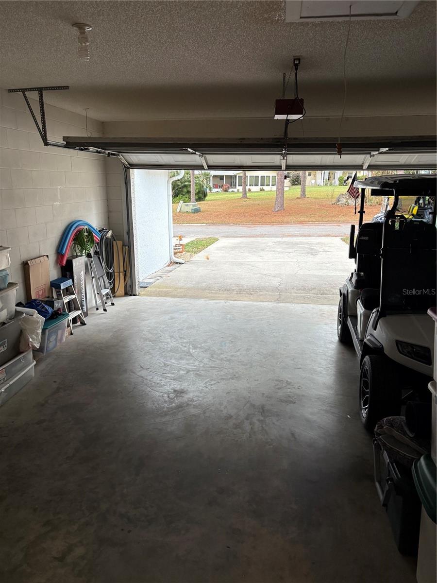 ON TOP OF THE WORLD - Residential