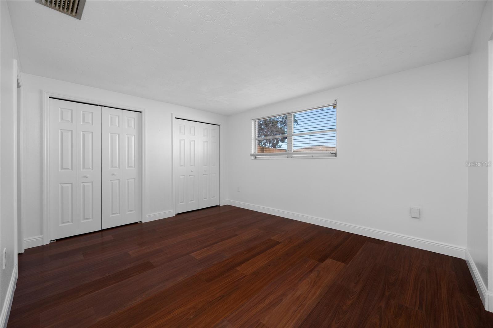 JASMINE LAKES - Residential