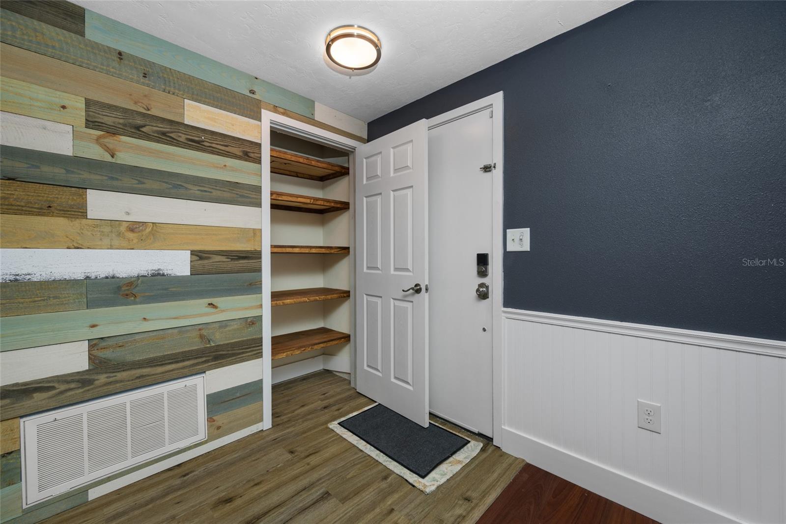 JASMINE LAKES - Residential