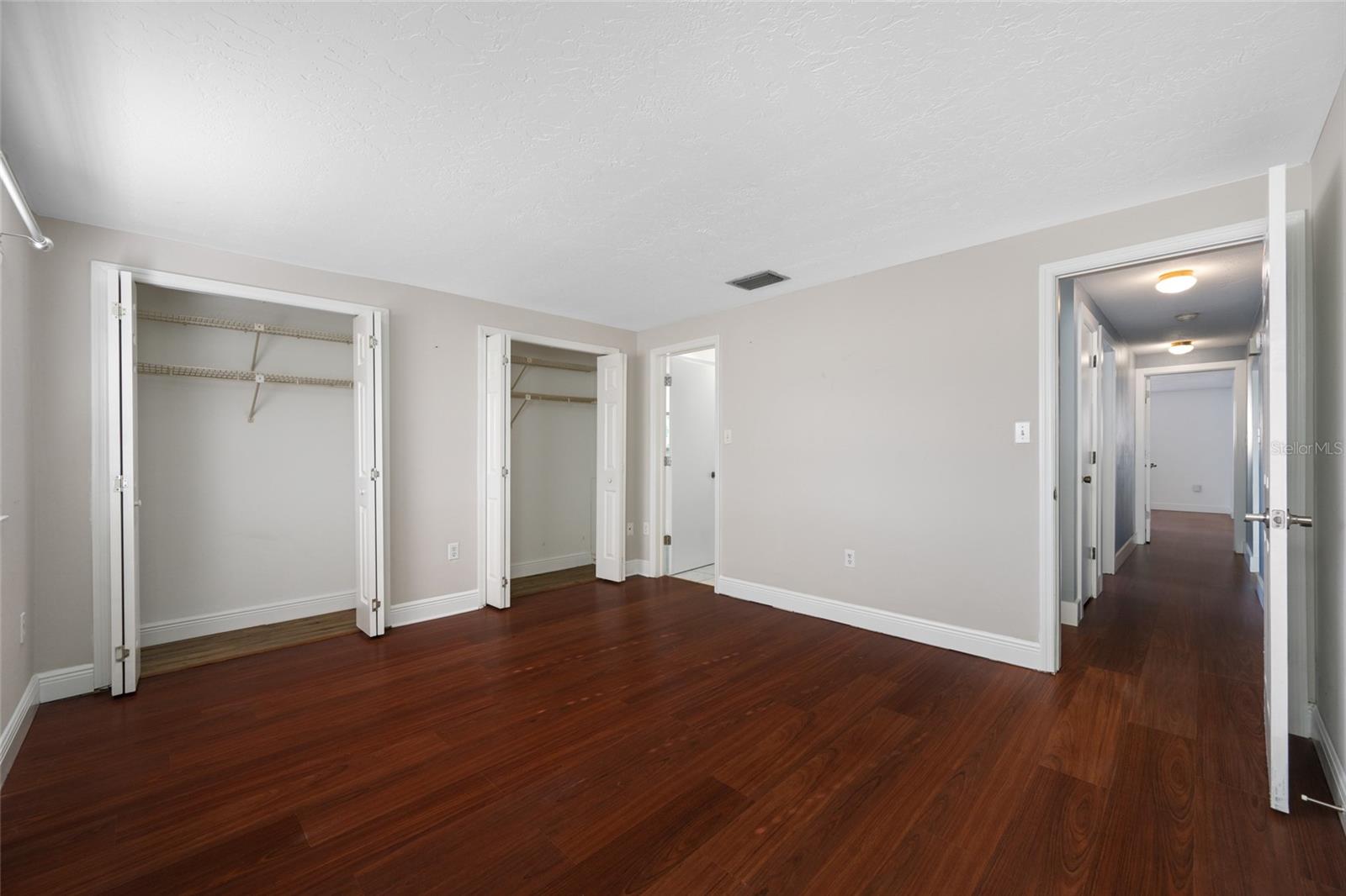 JASMINE LAKES - Residential