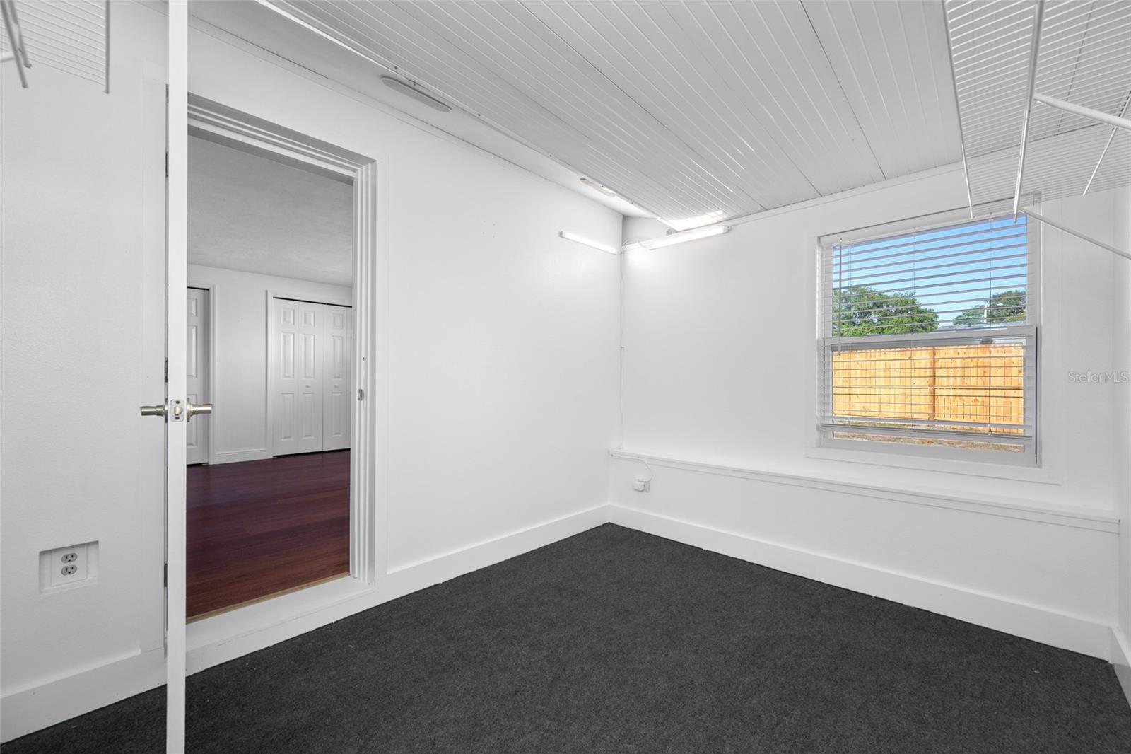 JASMINE LAKES - Residential