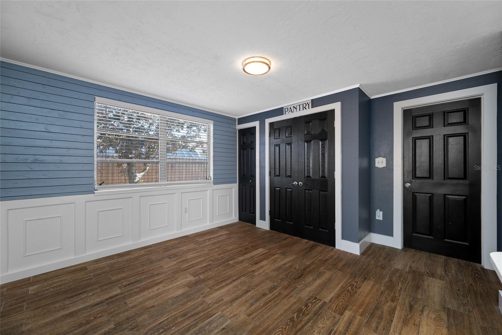 JASMINE LAKES - Residential