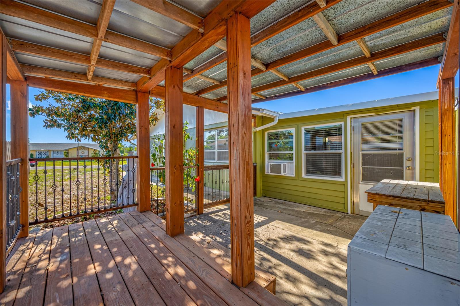 JASMINE LAKES - Residential