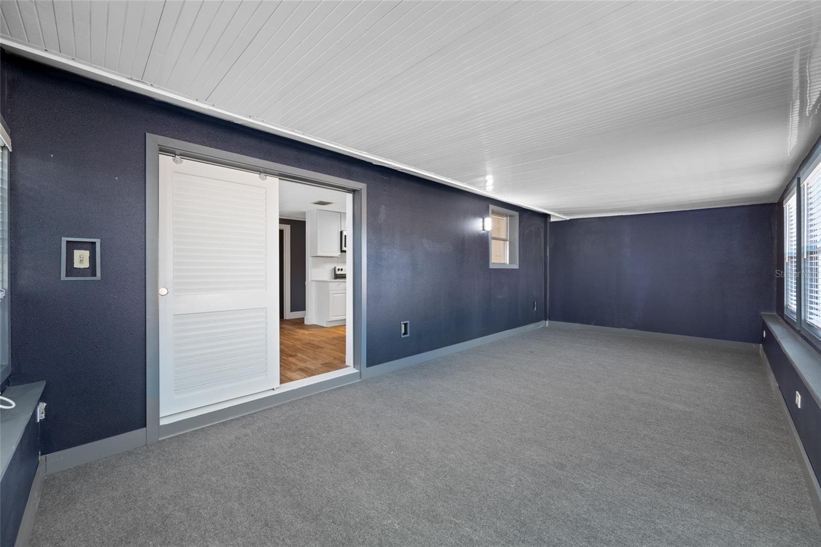 JASMINE LAKES - Residential