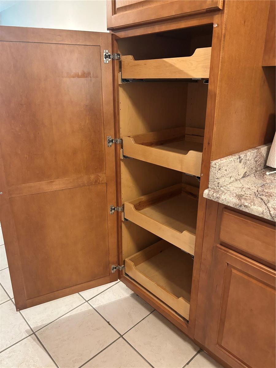 ISLAND VIEW SOUTH CONDO - Residential