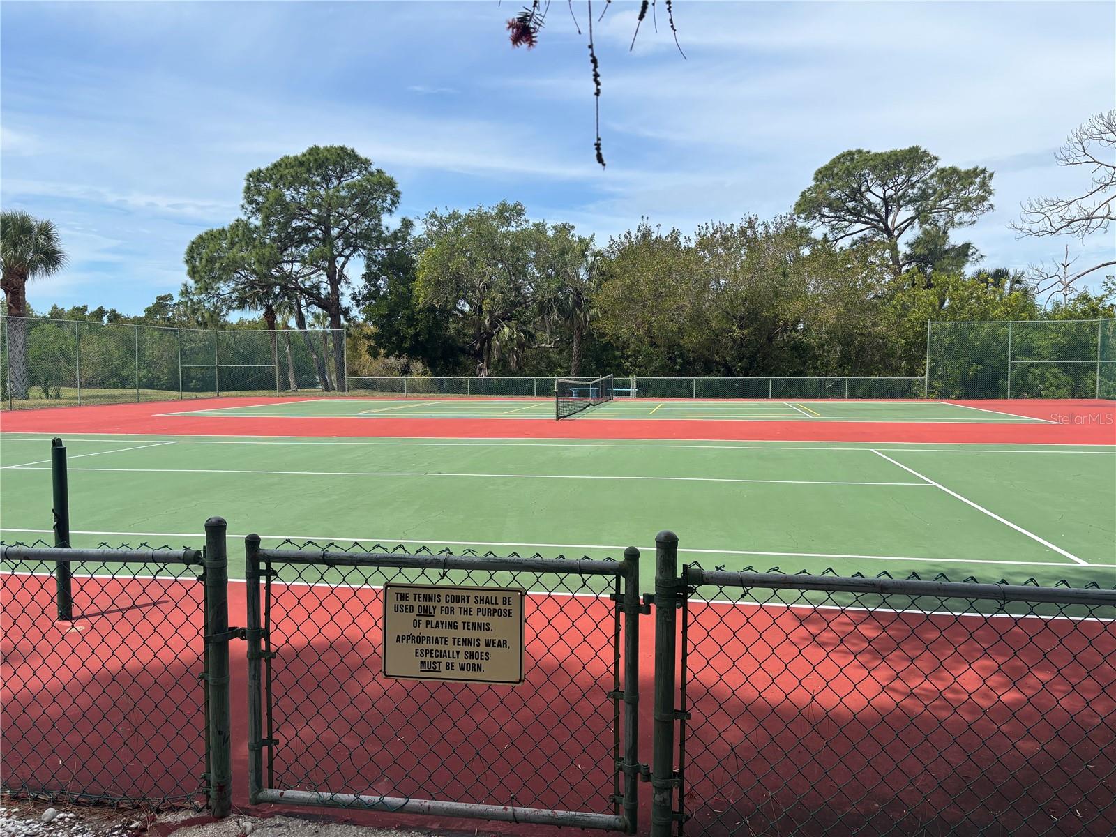ISLAND VIEW SOUTH CONDO - Residential