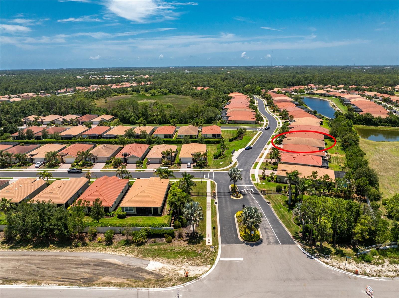 CARIBBEAN VILLAGE - Residential