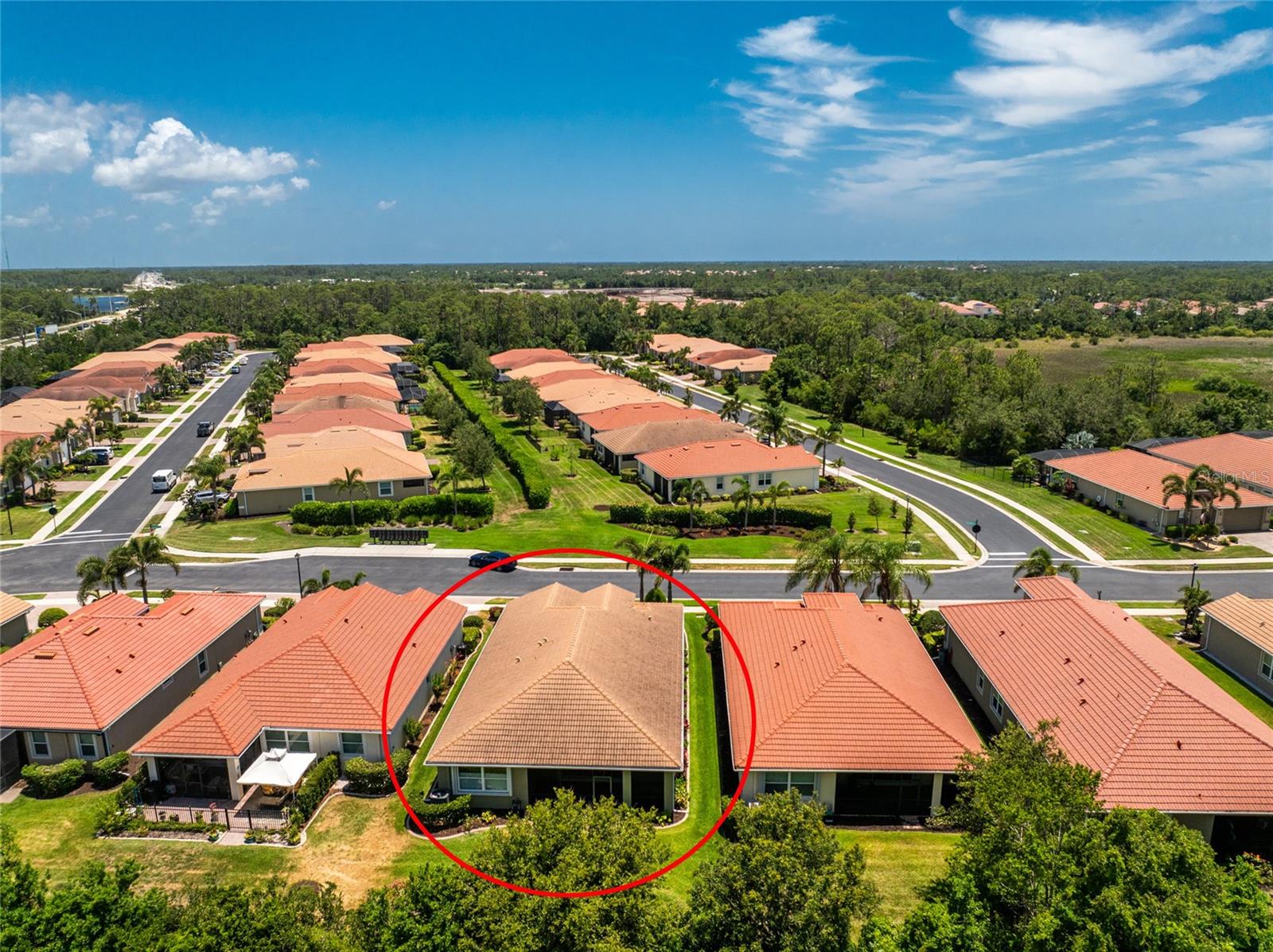 CARIBBEAN VILLAGE - Residential