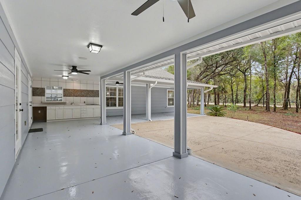 LAKESHIRE GARDENS - Residential