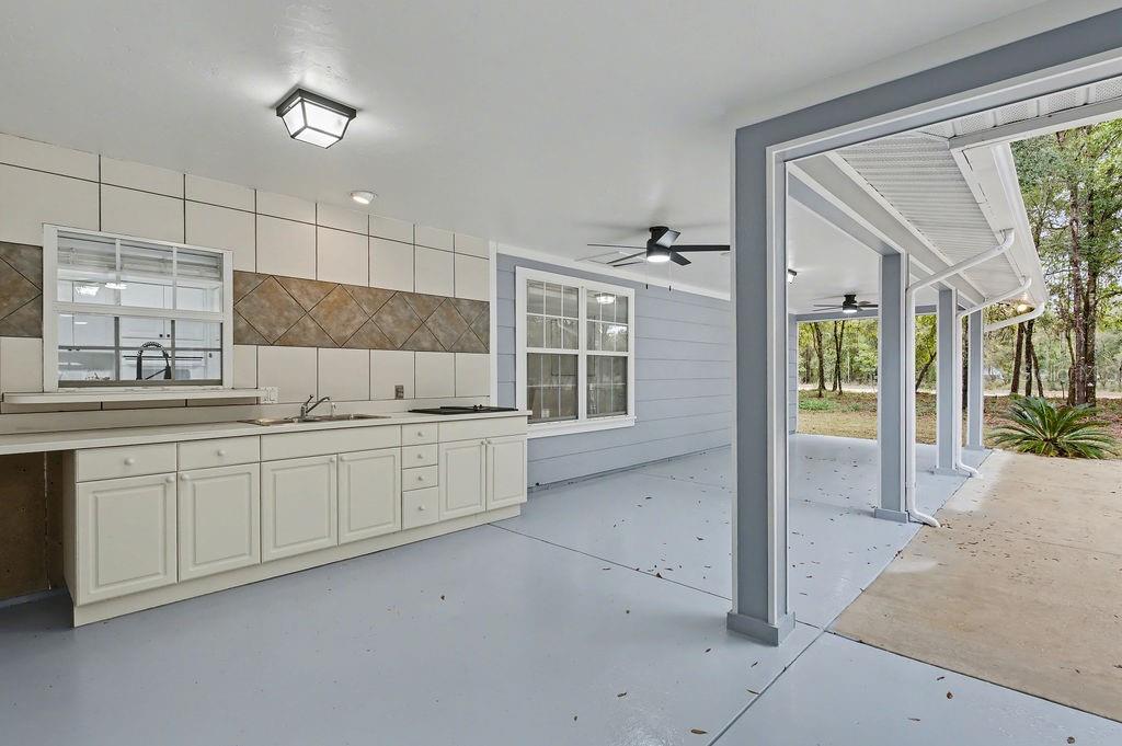 LAKESHIRE GARDENS - Residential