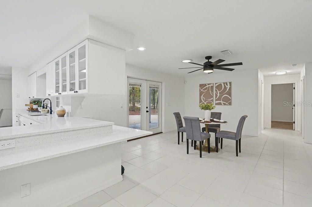 LAKESHIRE GARDENS - Residential