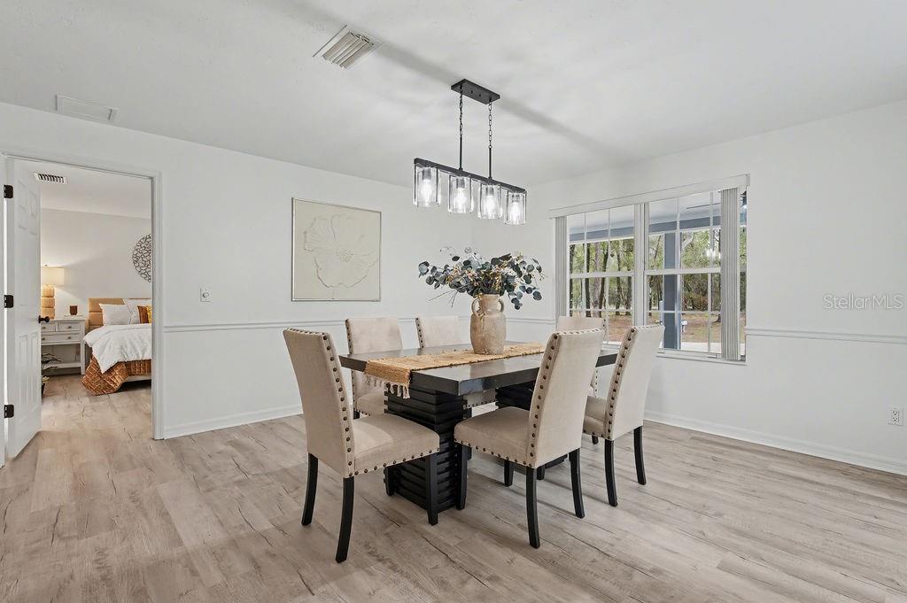 LAKESHIRE GARDENS - Residential