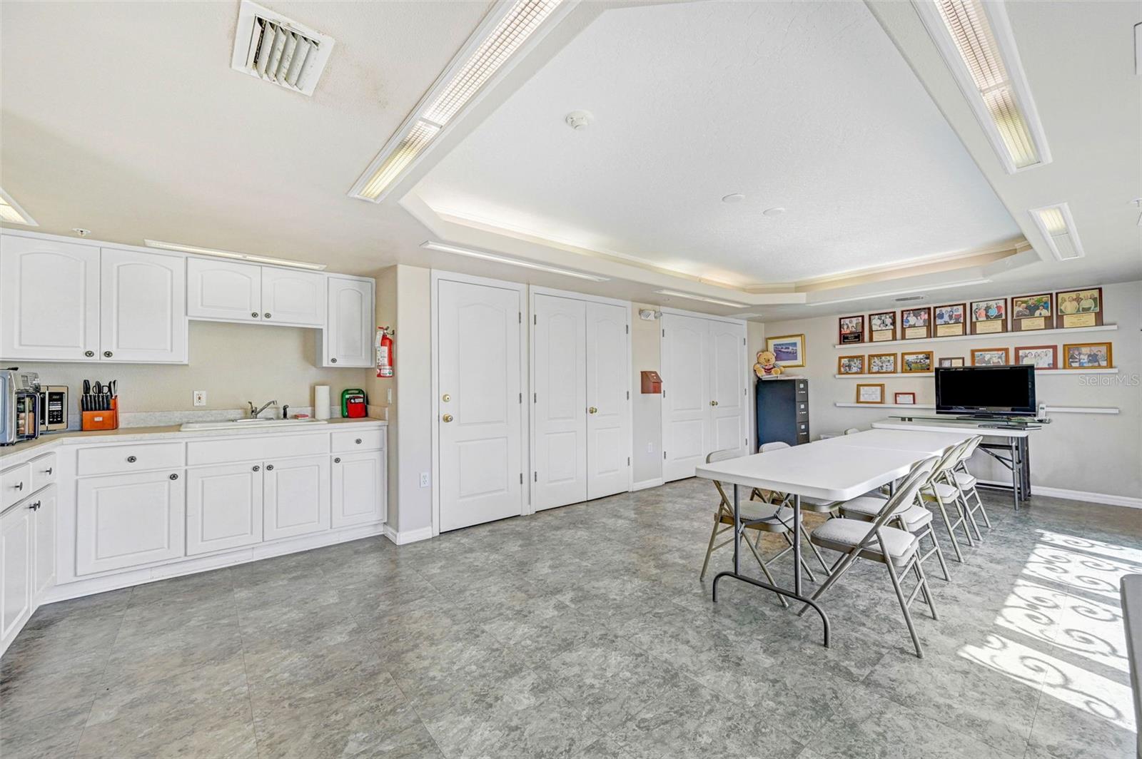 RIVER BEND CONDO - Residential