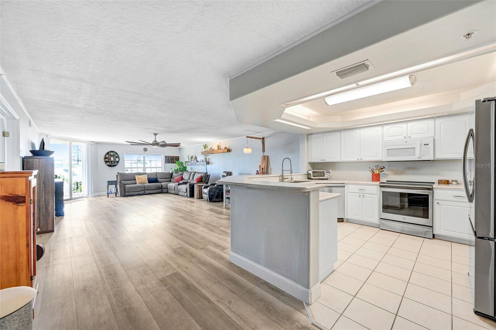 RIVER BEND CONDO - Residential