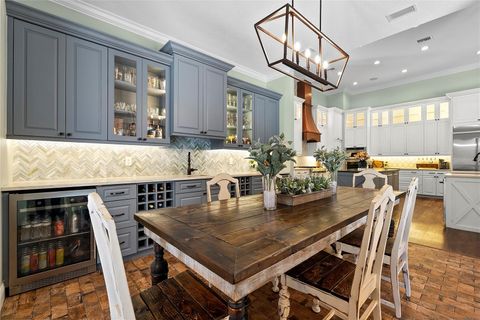 Tiny photo for 504 Yellow Submarine Court, Howey In The Hills, FL 34737 (MLS # O6384107)