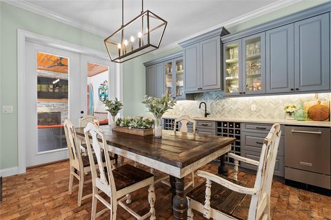 Tiny photo for 504 Yellow Submarine Court, Howey In The Hills, FL 34737 (MLS # O6384107)