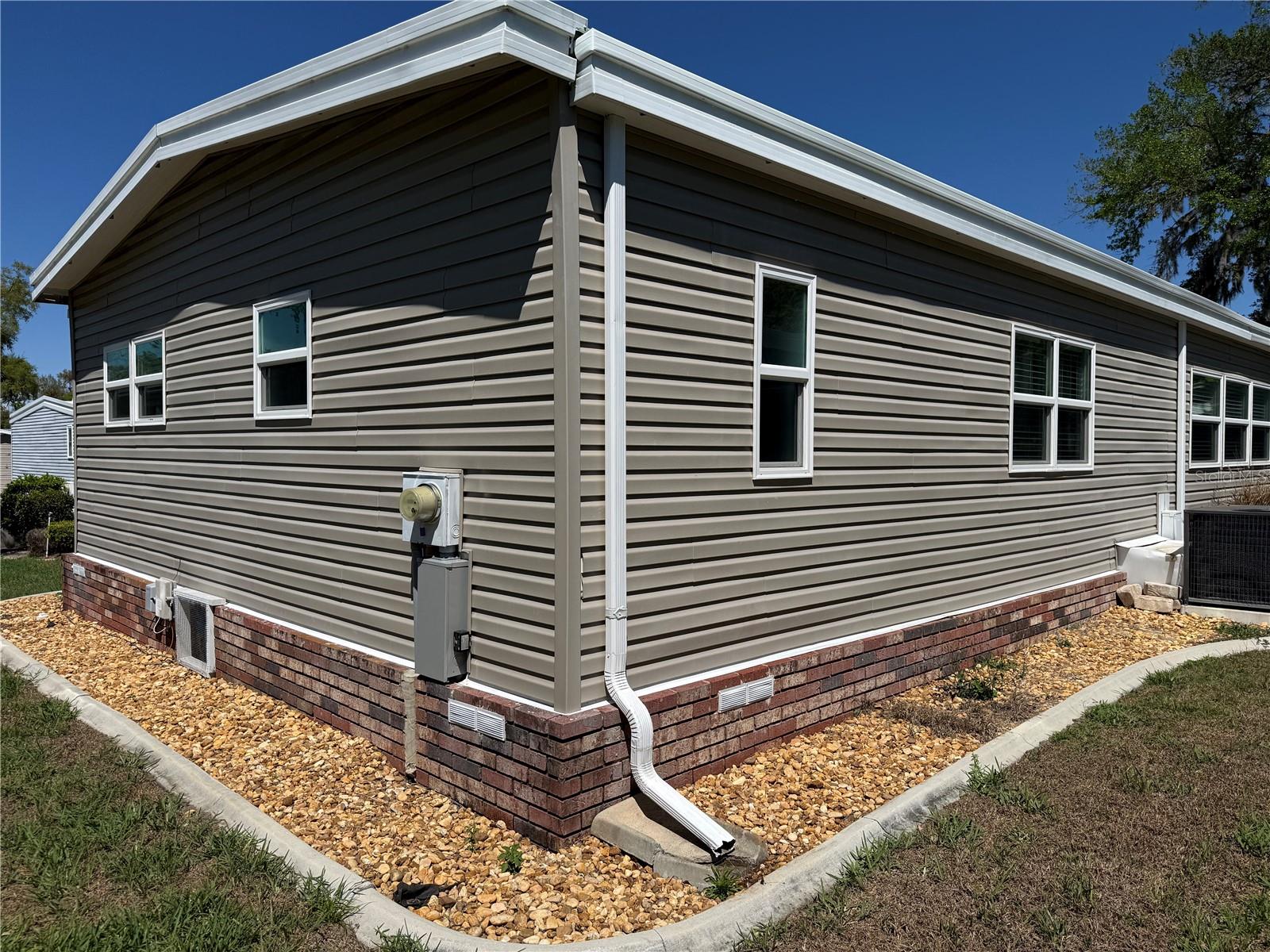 HAWTHORNE AT LEESBURG A COOP - Residential