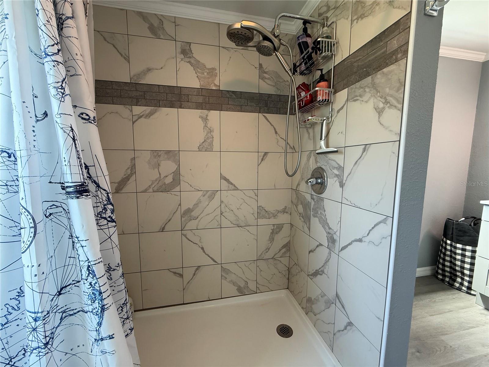 HAWTHORNE AT LEESBURG A COOP - Residential