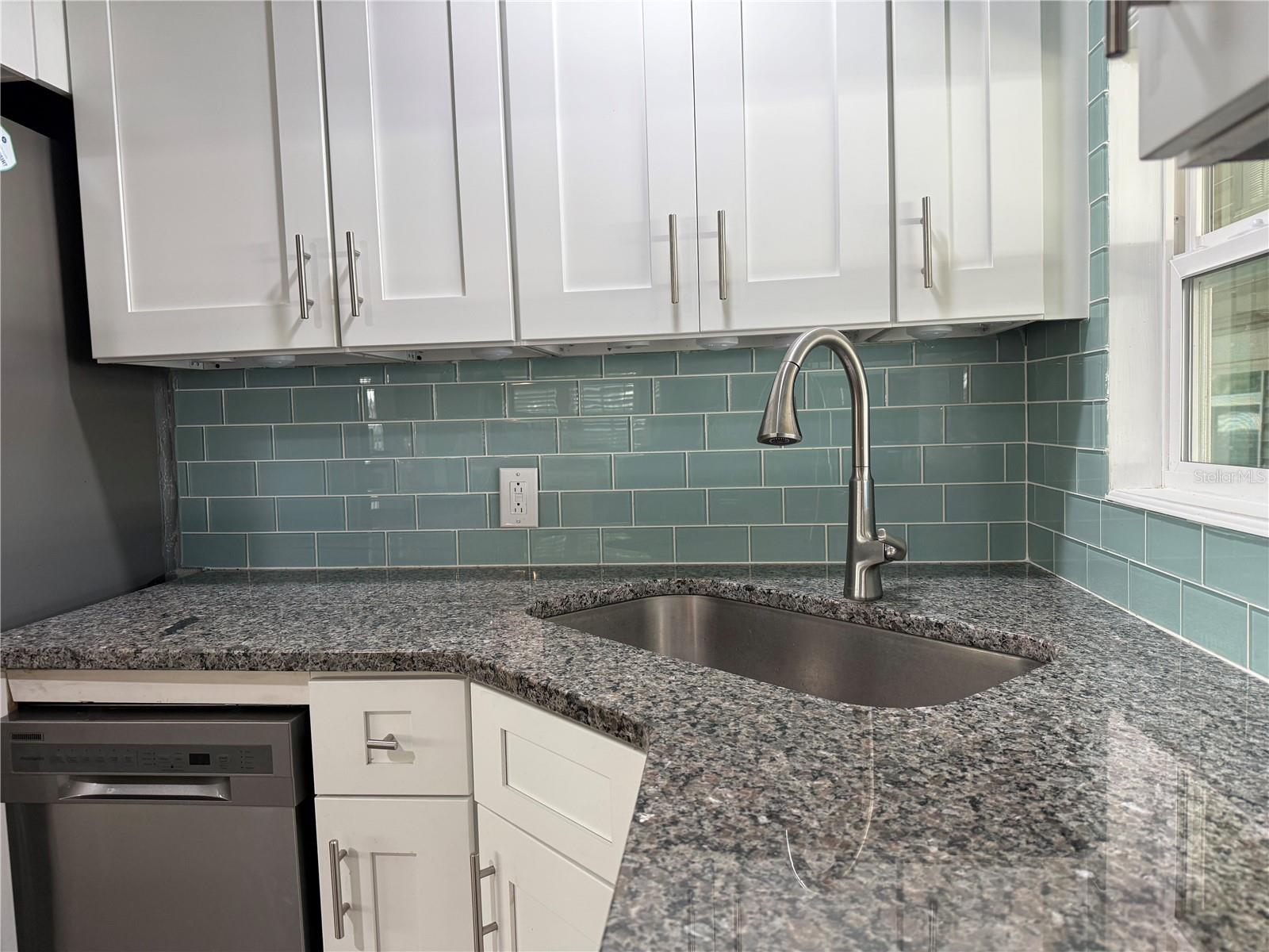 HAWTHORNE AT LEESBURG A COOP - Residential