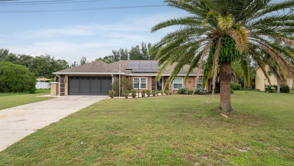 Photo of 5223 Hamlet Circle, Spring Hill, FL 34606 (MLS # W7878935)
