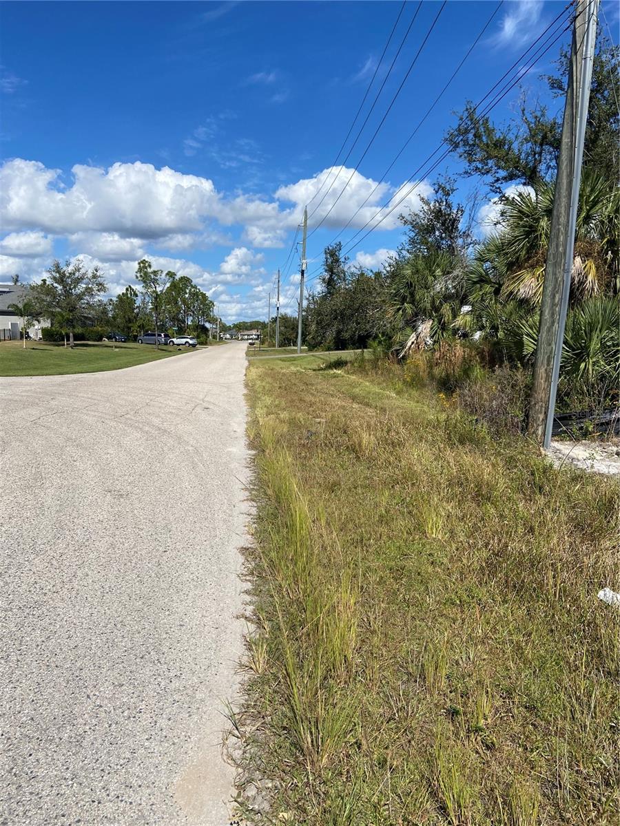 PORT CHARLOTTE SUB 06 - Land