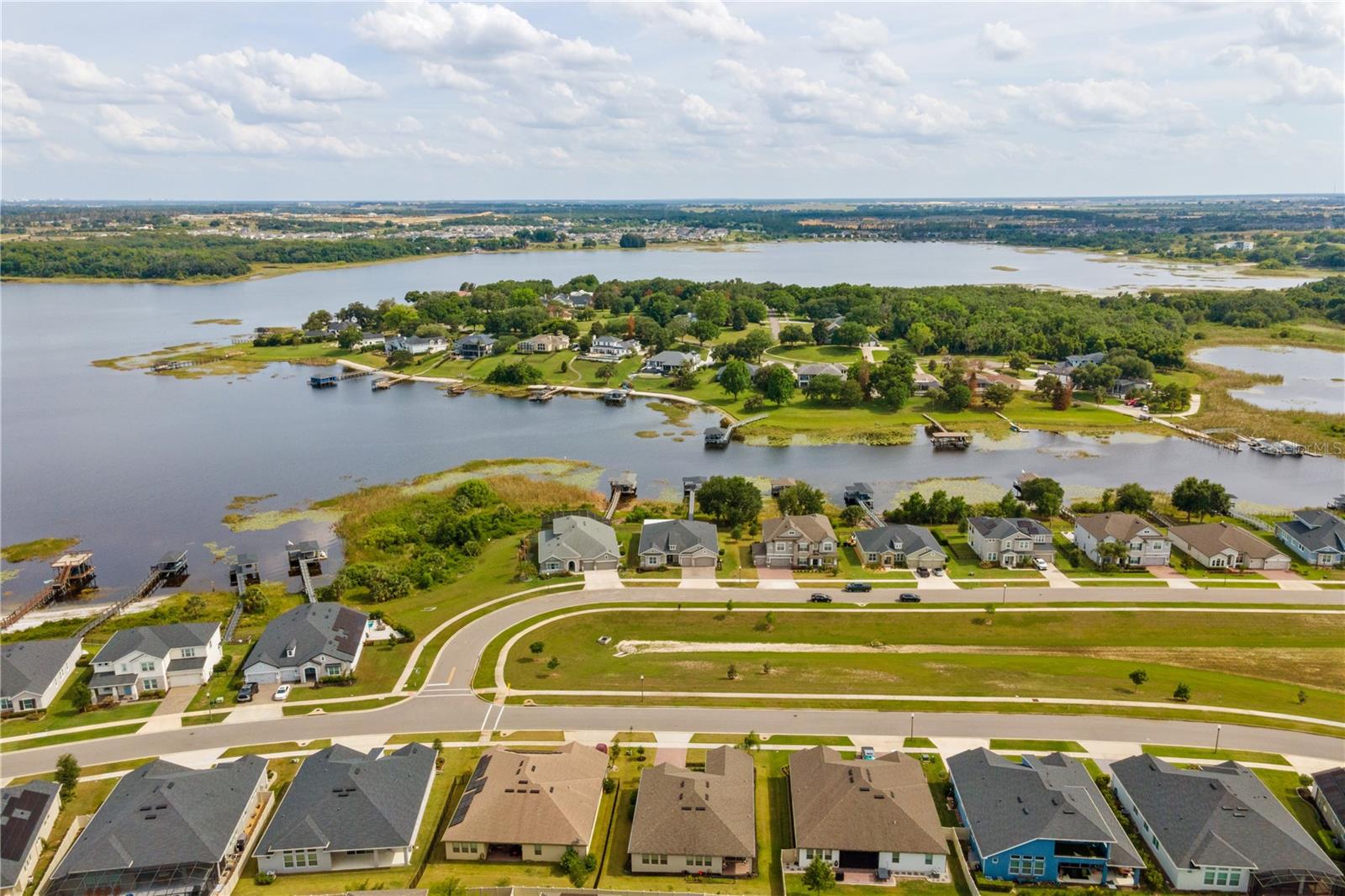 JOHN'S LAKE LANDING PHASE 5 - Residential