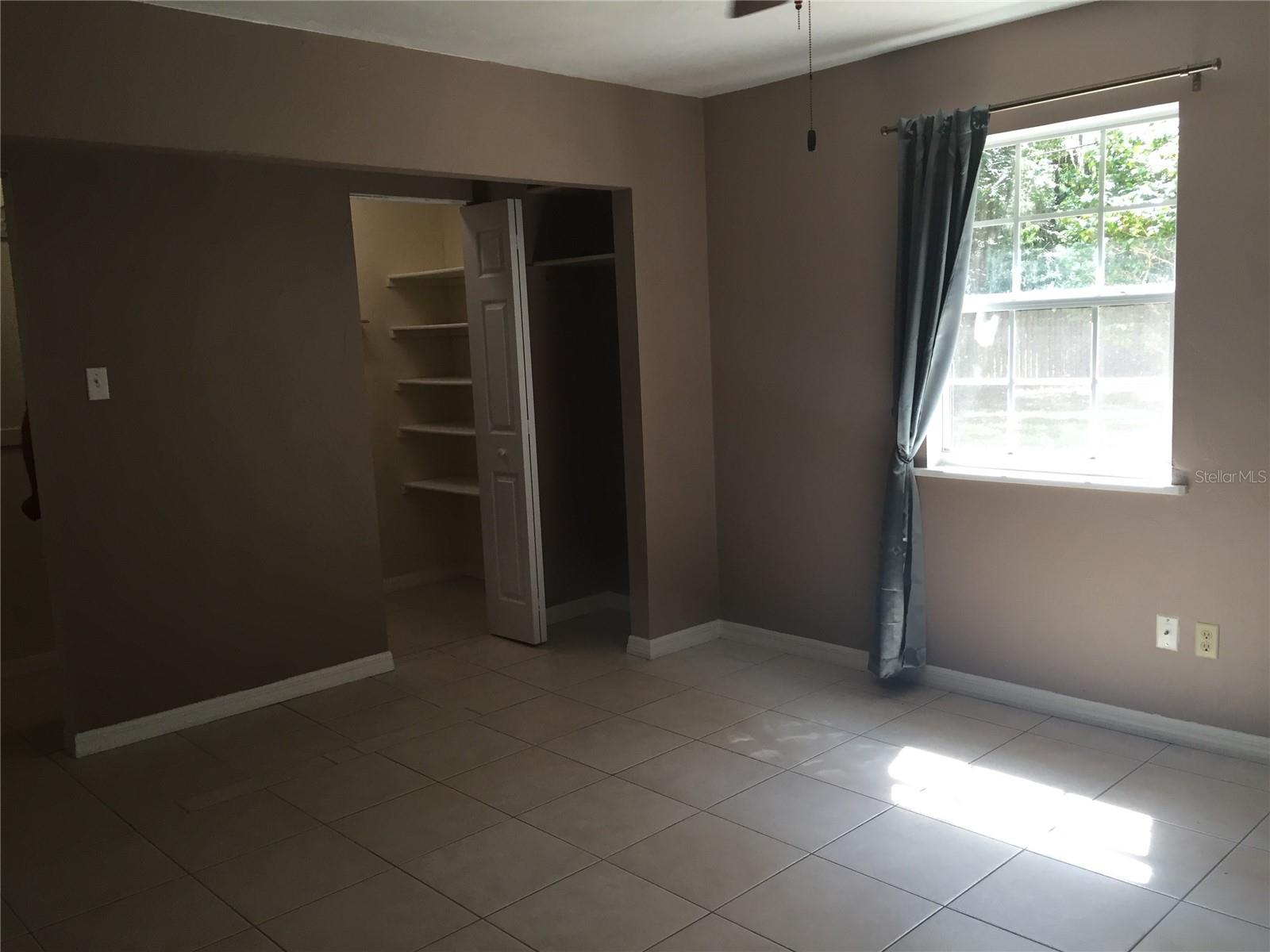 PALM TERRACE SHANNON & HOWARD REPL - Residential Lease