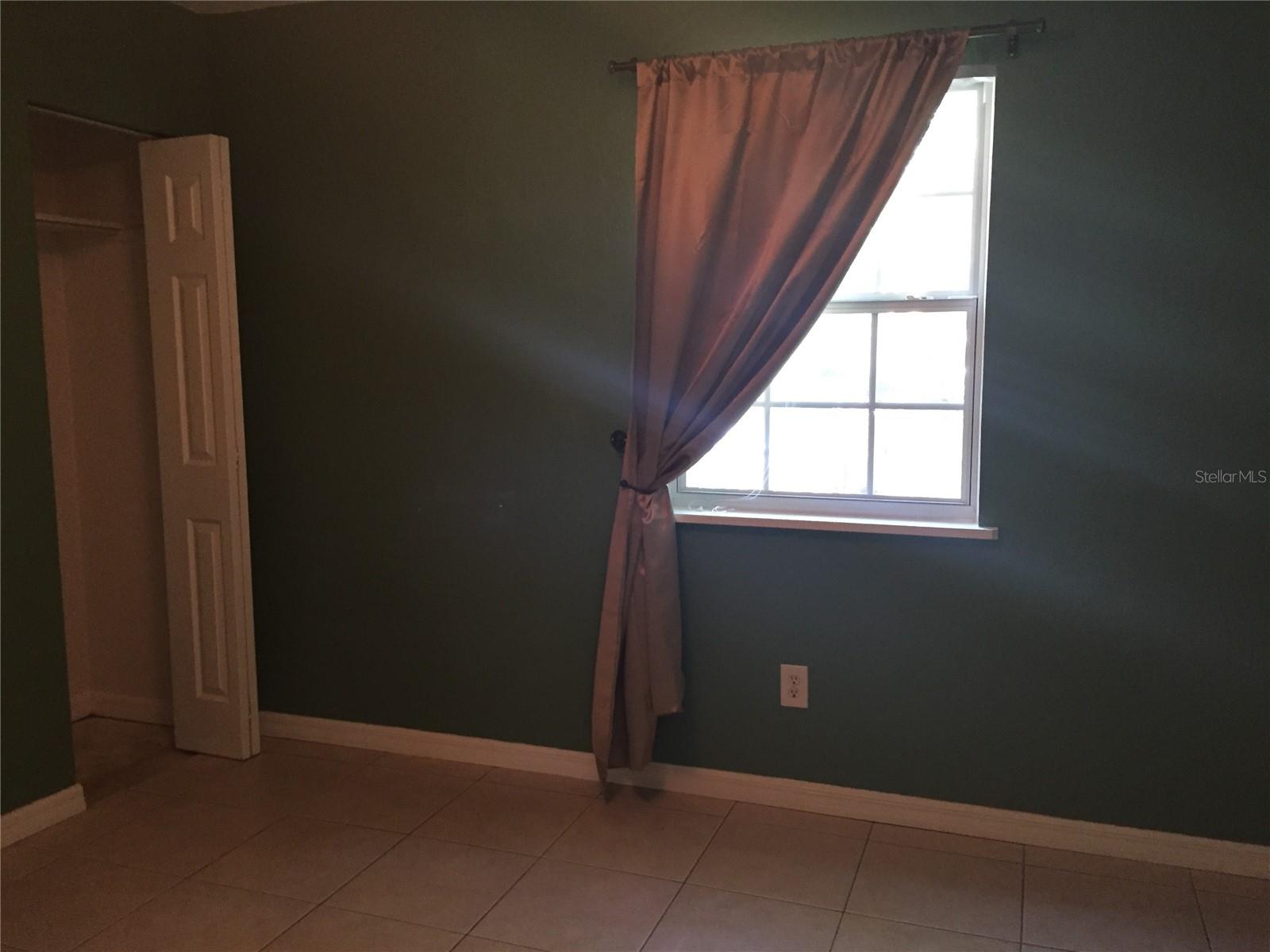 PALM TERRACE SHANNON & HOWARD REPL - Residential Lease